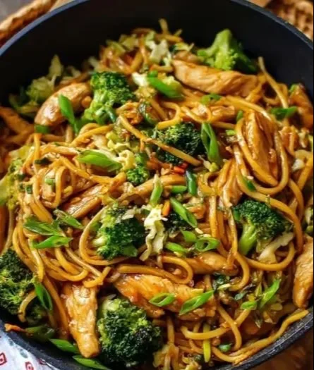 Gluten-Free Chicken Lo Mein