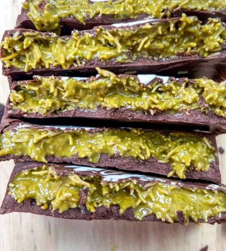 Delicious Knafeh Chocolate Bars with rich chocolate and sweet layers