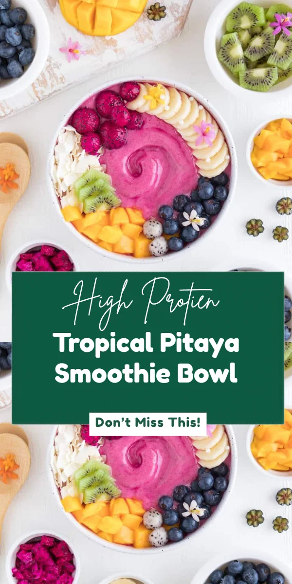 Tropical Pitaya Smoothie Bowl